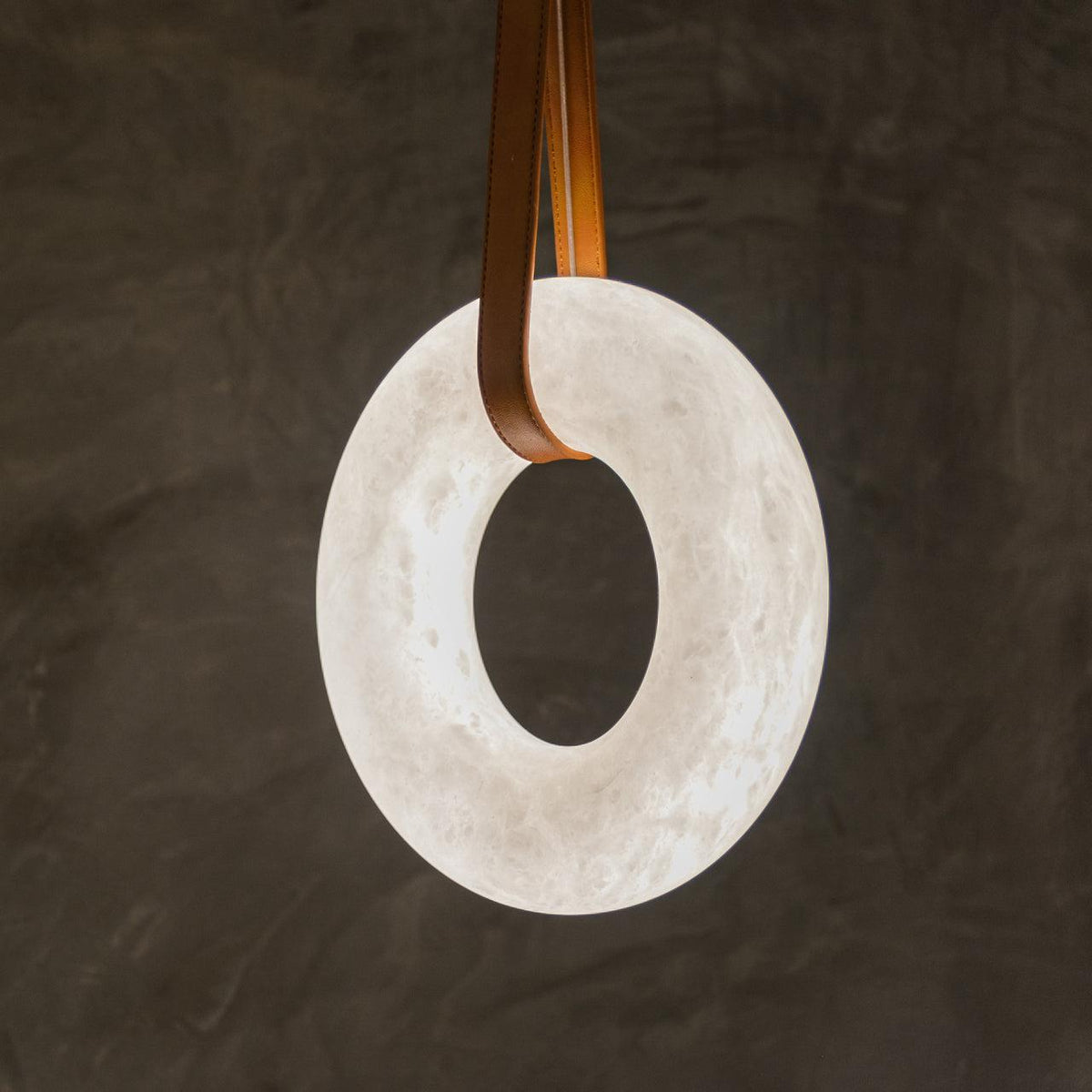Oslo Pendant Alabaster Chandelier, Halo Ring Chandelier With Leather - 11.8" D Single Ringeverlamps