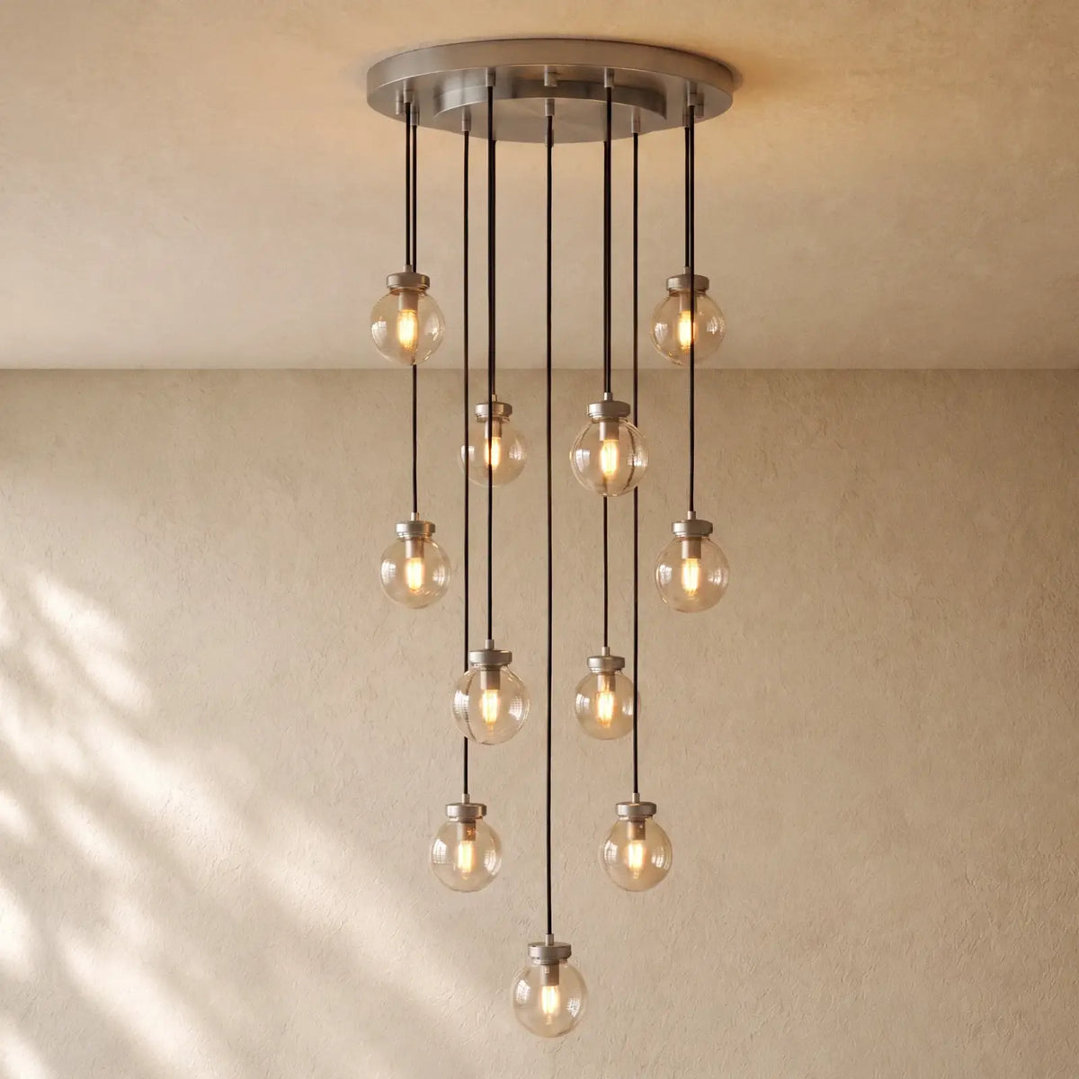 Pearly Round Chandelier - 22’’ / Satin Nickel