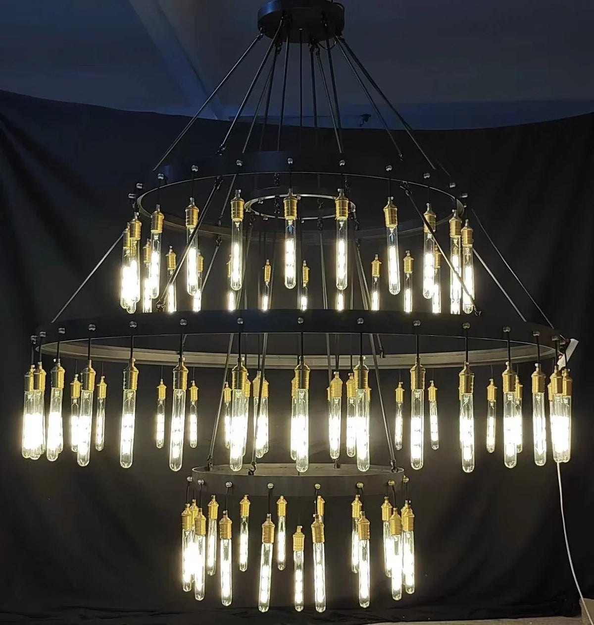 Retro-Inspired Metal Pendant Light Chandelier for Living Room/Bedroom/Staircase/Villa