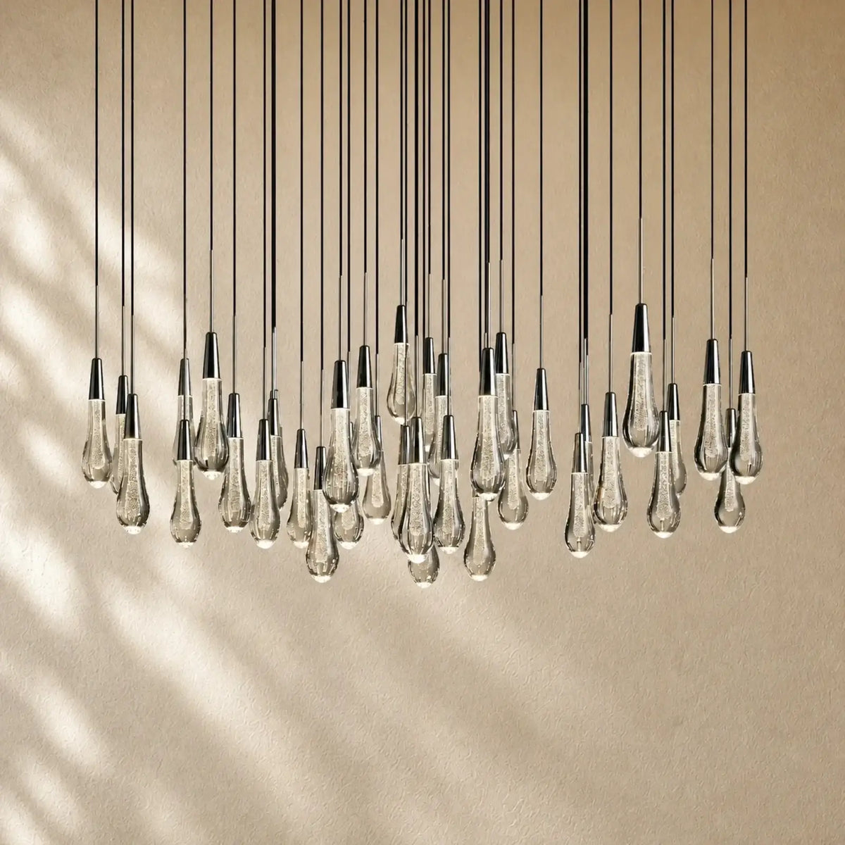 Soltairan Round Chandelier 17’’ 24’’ 36’’ 48’’ 58’’ - 39-Light 48’’ / Black